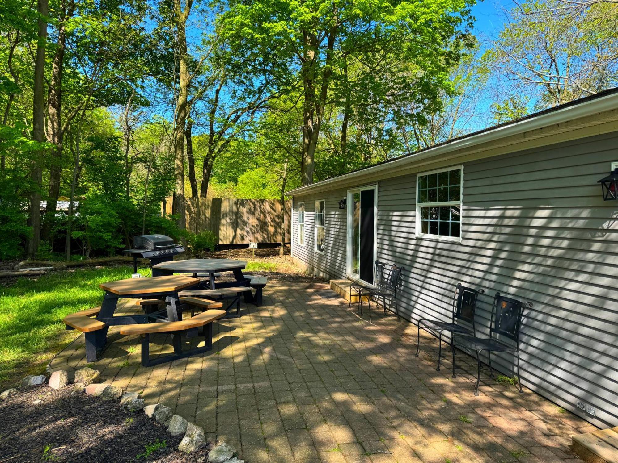 A Place At The Bay Put-in-Bay Exterior photo